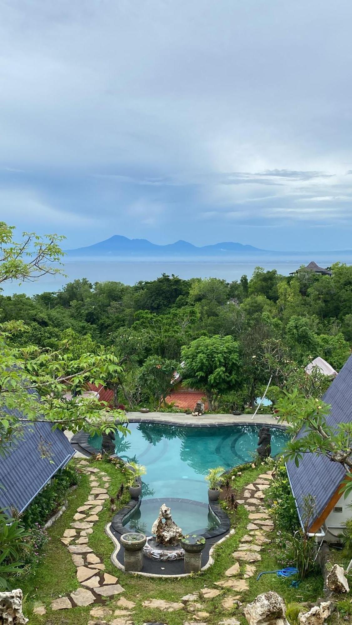 Ringsun Homestay Uluwatu バドゥン エクステリア 写真