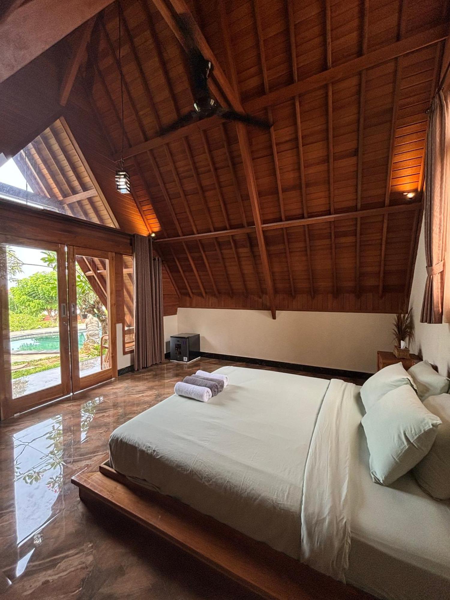Ringsun Homestay Uluwatu バドゥン エクステリア 写真