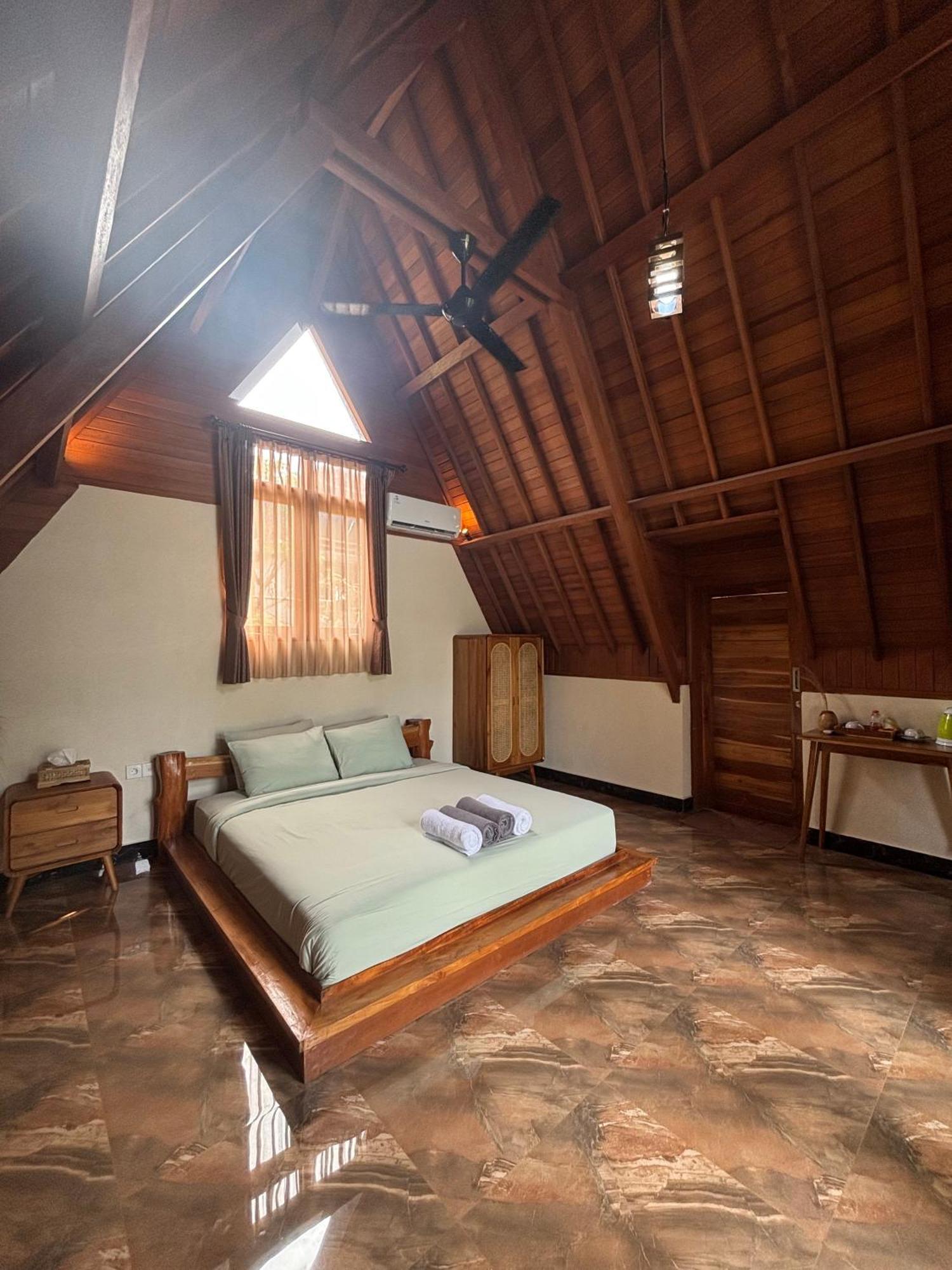 Ringsun Homestay Uluwatu バドゥン エクステリア 写真