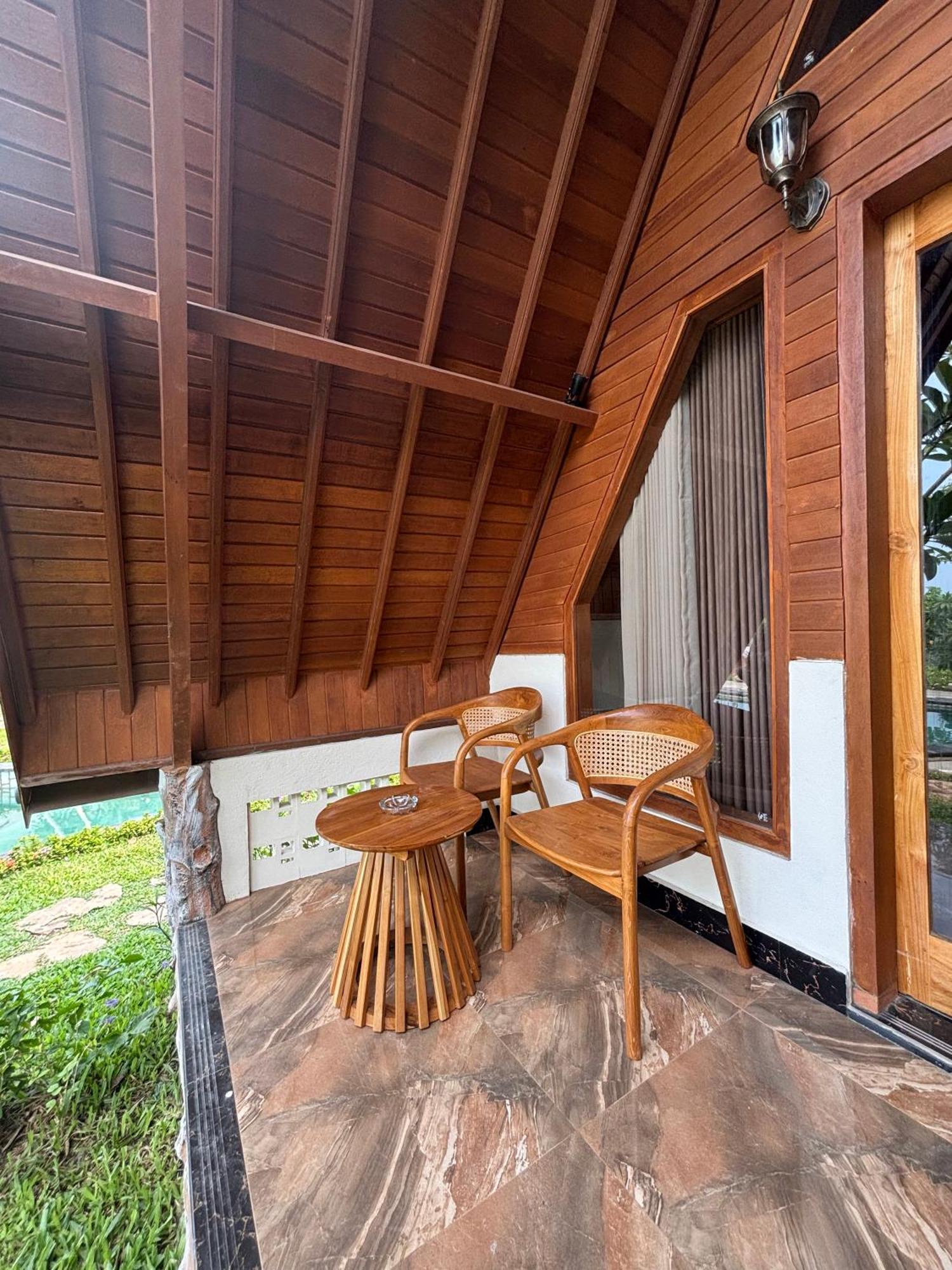 Ringsun Homestay Uluwatu バドゥン エクステリア 写真