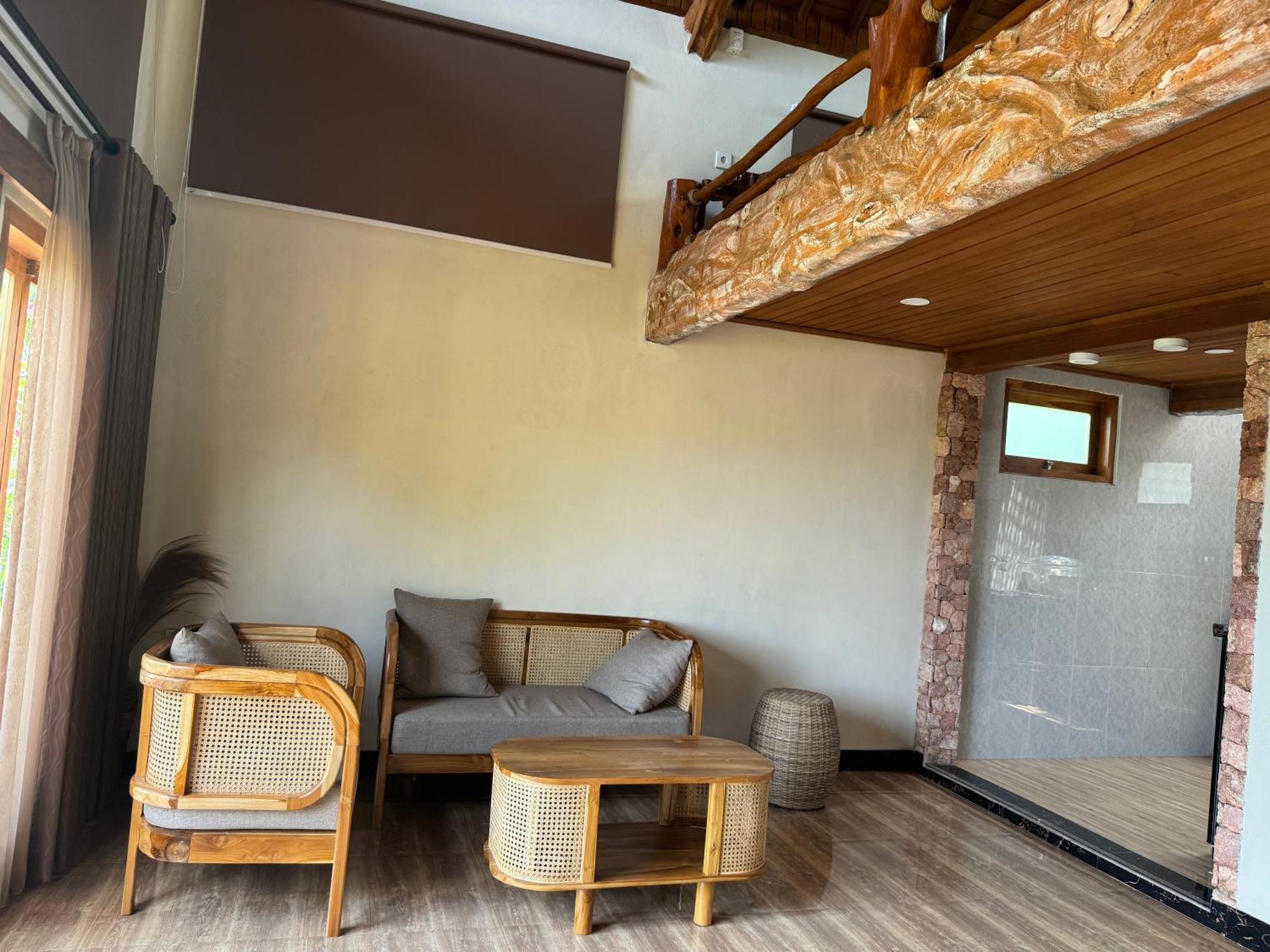 Ringsun Homestay Uluwatu バドゥン エクステリア 写真