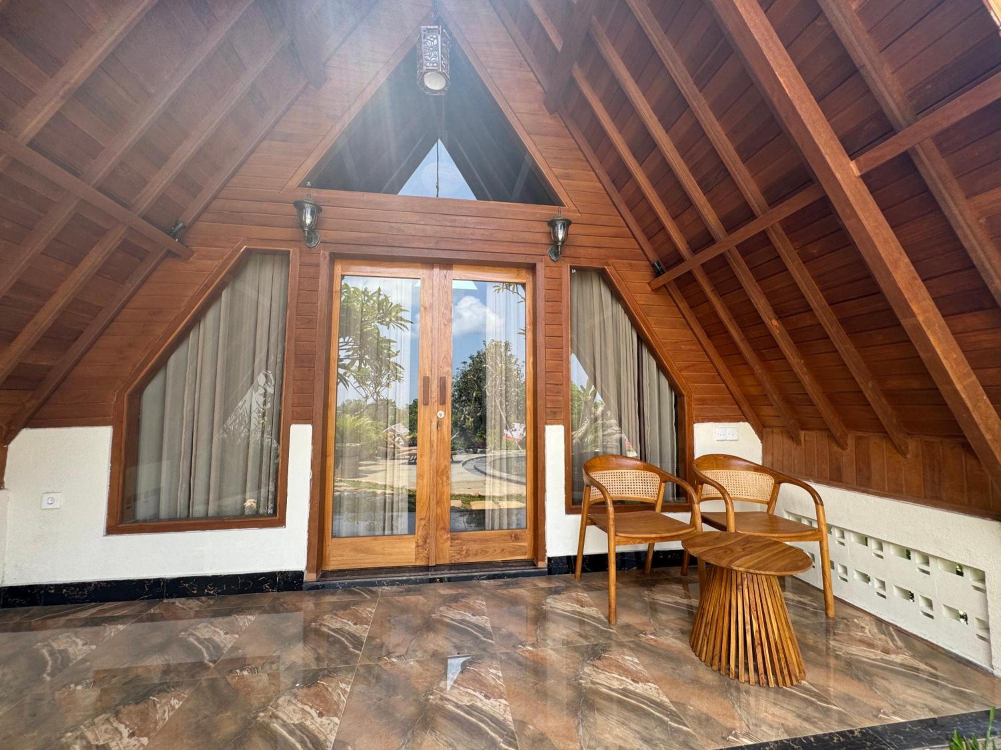 Ringsun Homestay Uluwatu バドゥン エクステリア 写真
