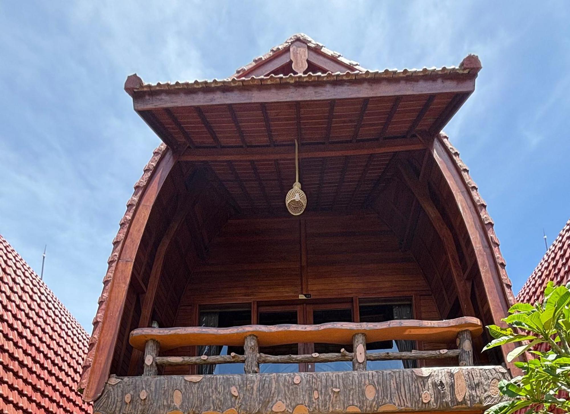 Ringsun Homestay Uluwatu バドゥン エクステリア 写真